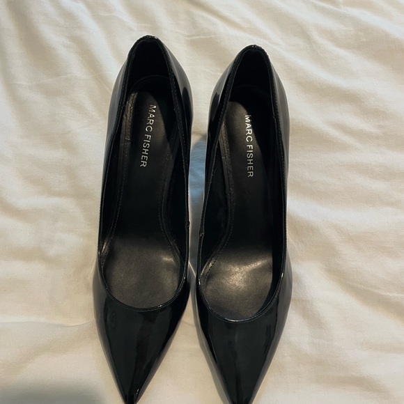 Perfect condition Marc fisher pointed Patton leather pumps - Picture 5 of 5